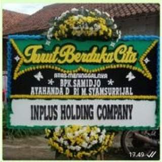 TOKO BUNGA KARADENAN